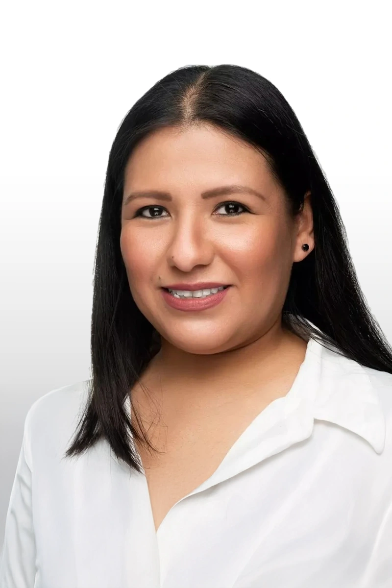Patsy Vanoye, Gerente de Desarrollo de Negocios en Onilog Group con experiencia en operaciones de empresas extranjeras en México y certificaciones ISO 9001, ISO 14001 y OHSAS 8001